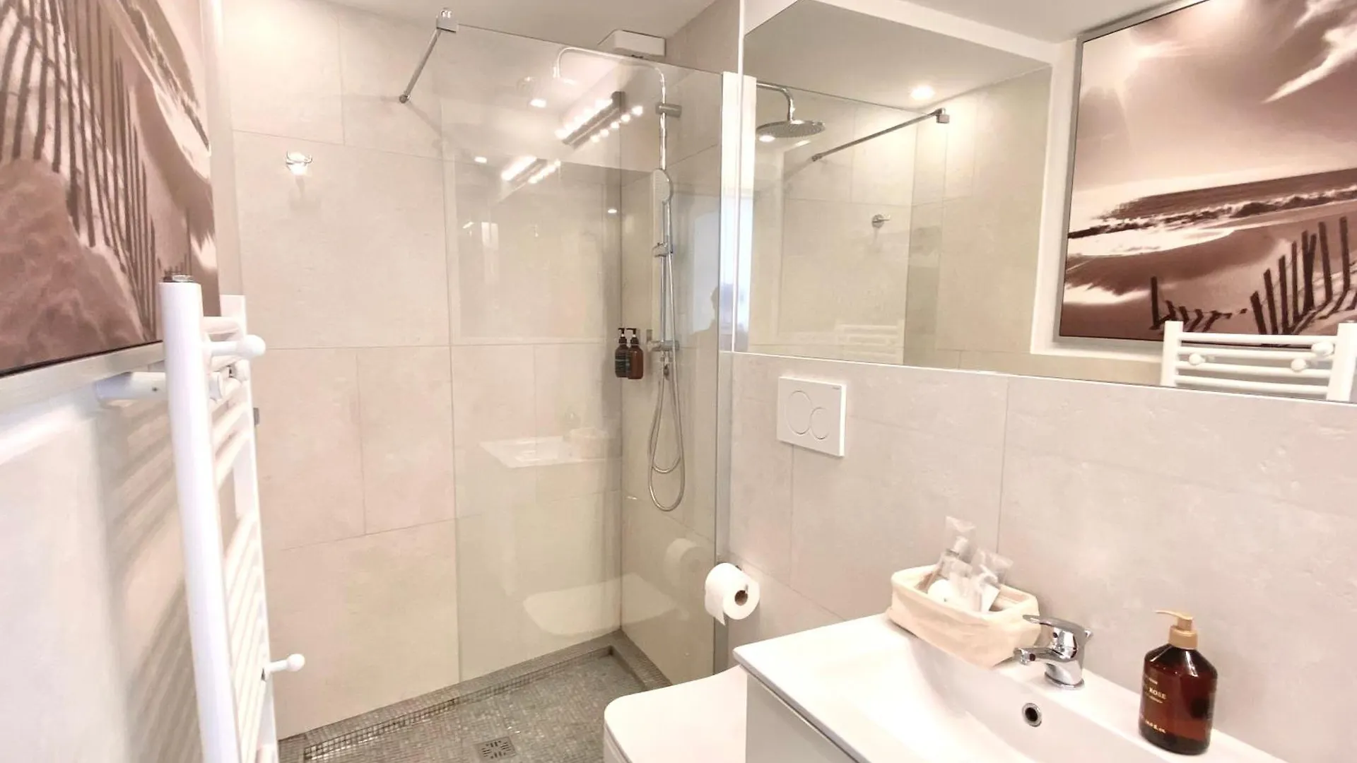 Prince Of Rome Superior Rooms