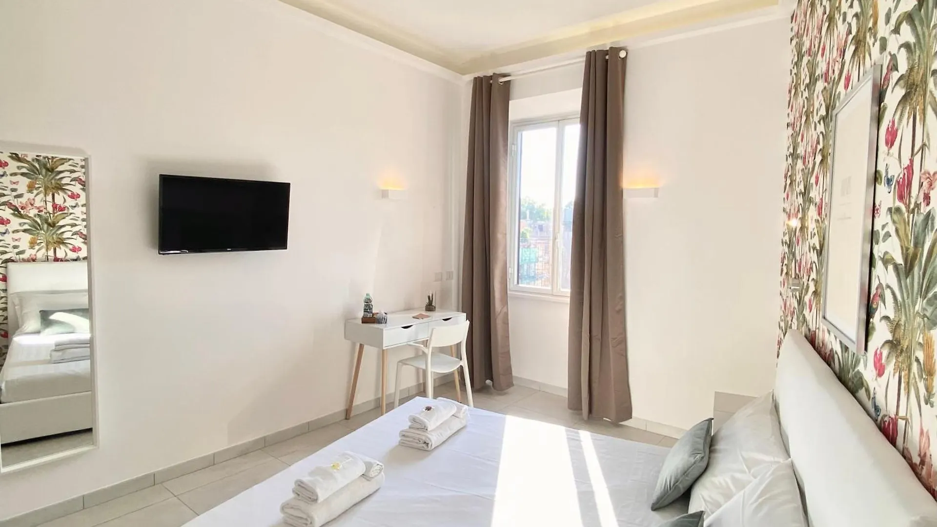 Affittacamere Prince Of Rome Superior Rooms Italia