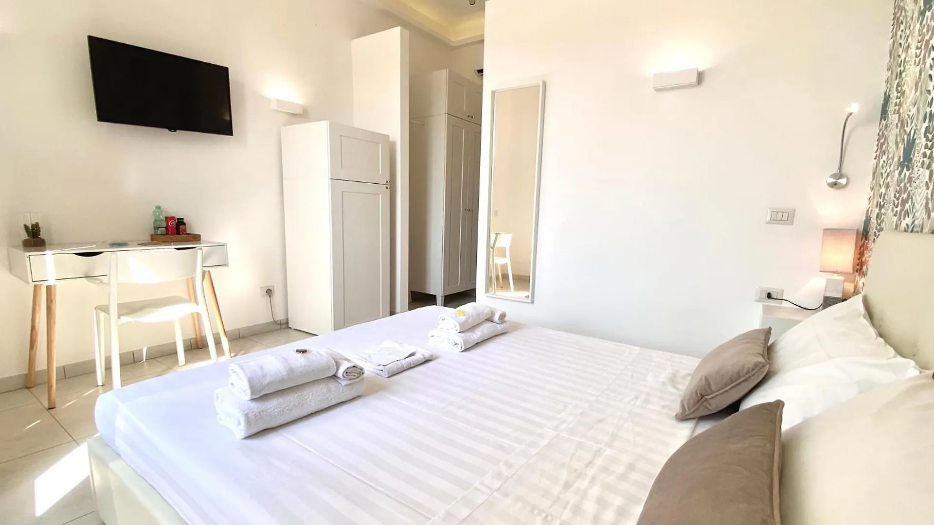 Prince Of Rome Superior Rooms