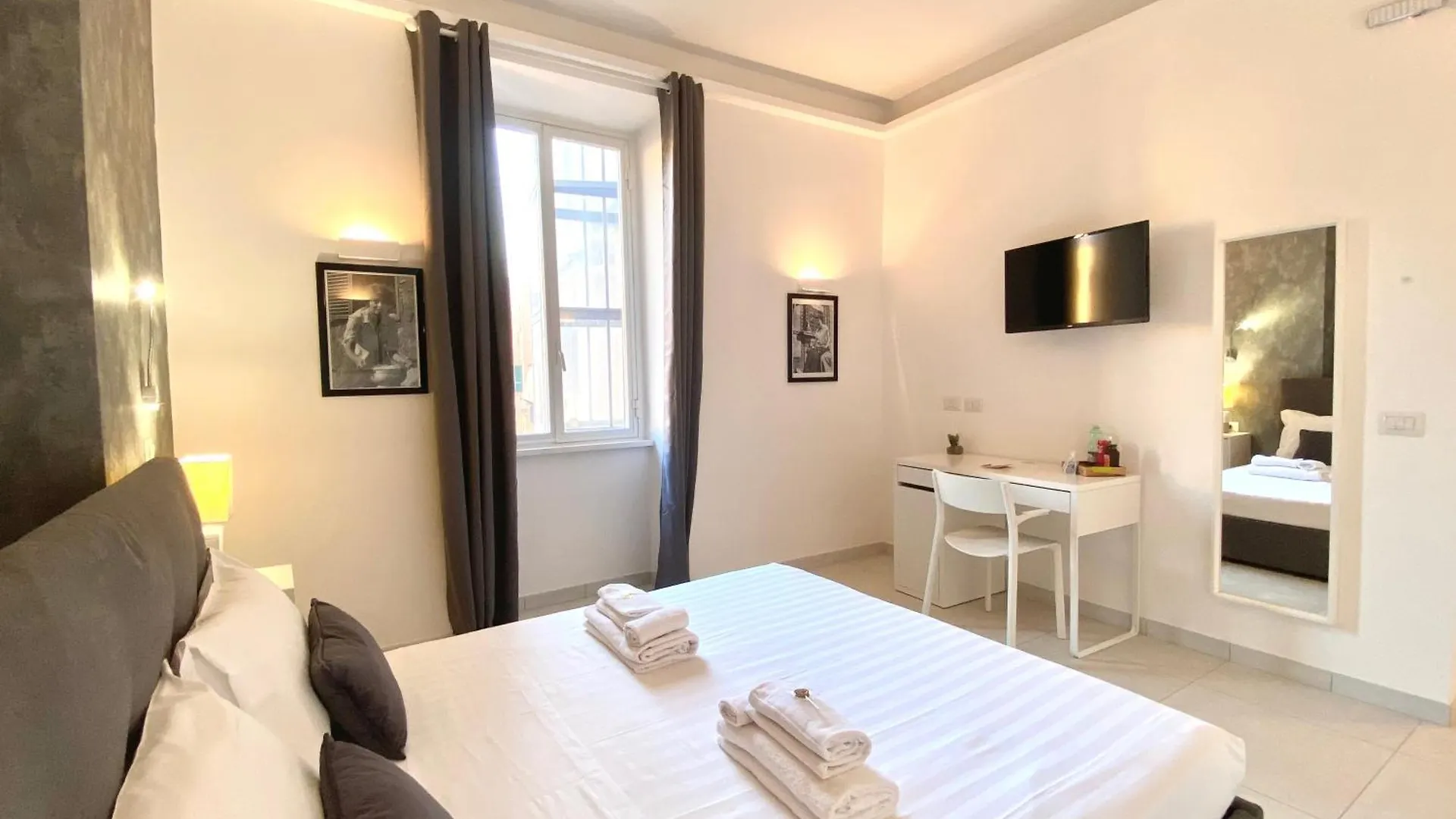Affittacamere Prince Of Rome Superior Rooms Italia